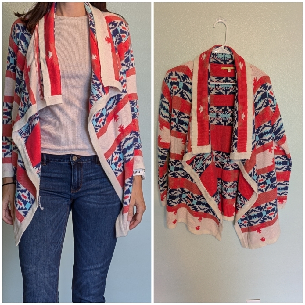 Gianni Bini Red and Blue Patterned Cardigan
